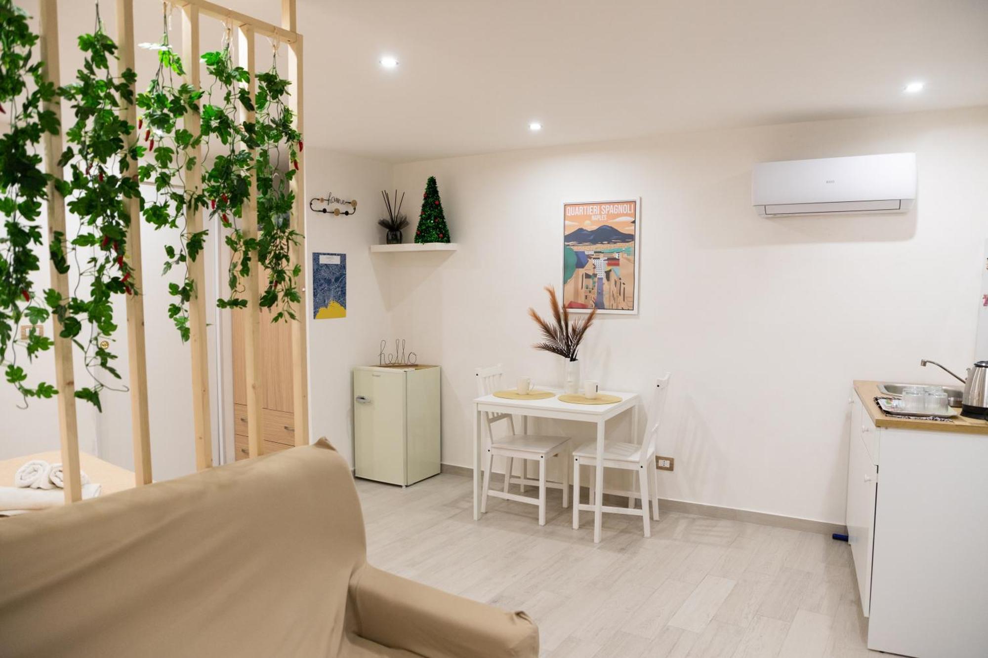 Il Basso Mini Apartment Nápoles Exterior foto